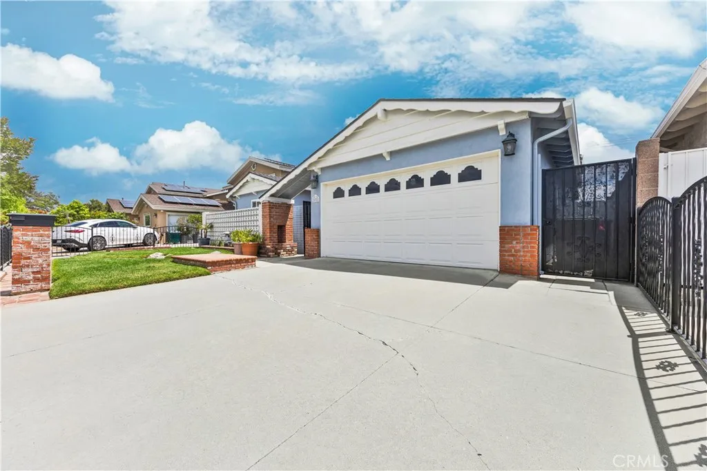 20908 New Hampshire Avenue, Torrance, California 90502 home-pic-9